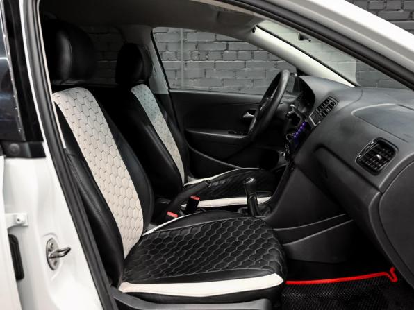 Volkswagen Polo V Рестайлинг с пробегом 2017 года, цена 800 000 рублей, 270113 км, седан, Автокод Объявления