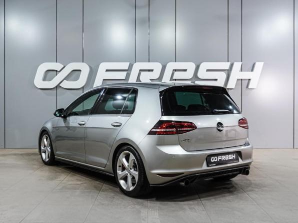 Volkswagen Golf GTI VII с пробегом 2014 года, цена 2 120 000 рублей, 133356 км, хэтчбек, Автокод Объявления