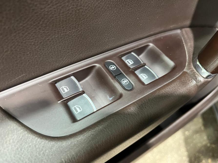 Volkswagen Touareg II Рестайлинг Пермь  - изображение 18