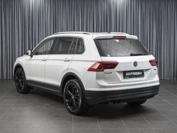 Volkswagen Tiguan II с пробегом 2018 года, цена 2 299 000 рублей, 177170 км, внедорожник, Автокод Объявления