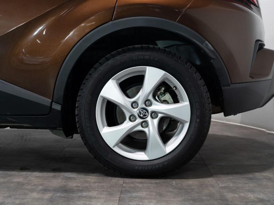 Toyota C-HR I Чита  - изображение 18