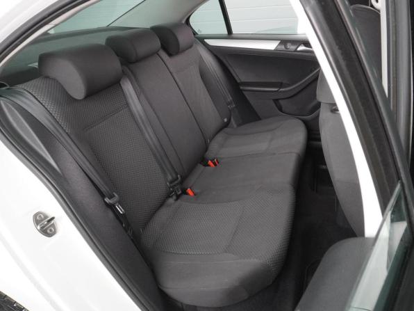 Volkswagen Jetta VI с пробегом 2012 года, цена 954 000 рублей, 210474 км, седан, Автокод Объявления