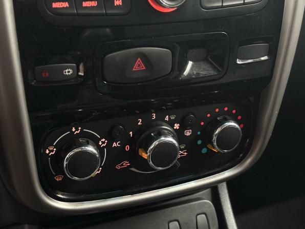 Renault Duster I с пробегом 2014 года, цена 1 019 900 рублей, 187494 км, внедорожник, Автокод Объявления