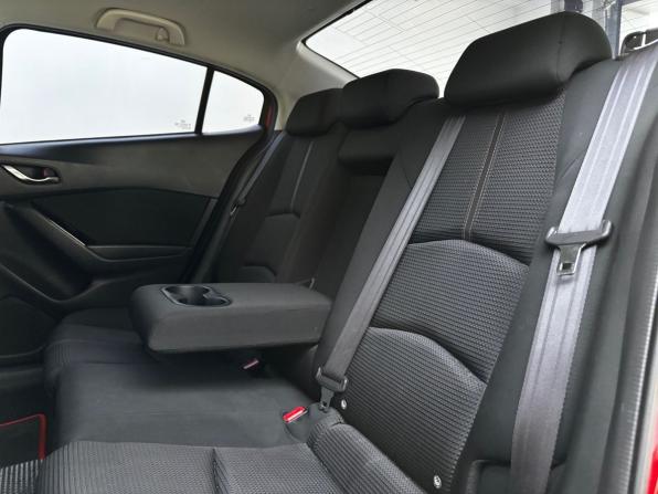 Mazda 3 III (BM) Рестайлинг с пробегом 2017 года, цена 1 550 000 рублей, 133000 км, седан, Автокод Объявления