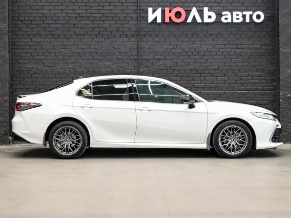 Toyota Camry VIII (XV70) Рестайлинг с пробегом 2021 года, цена 2 900 000 рублей, 162834 км, седан, Автокод Объявления