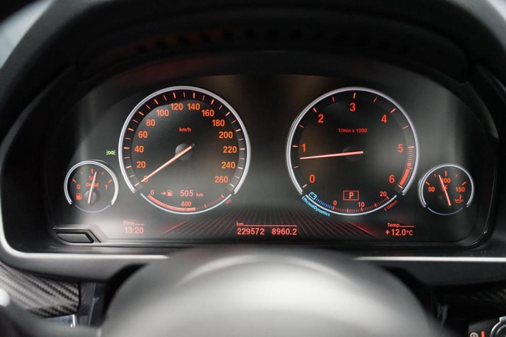 BMW X5 III (F15) Крым  - изображение 14
