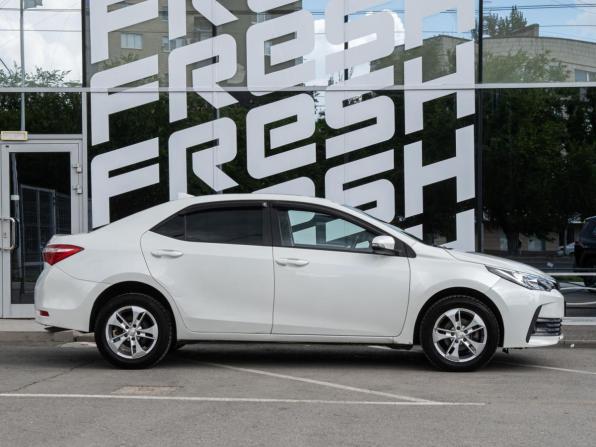 Toyota Corolla XI (E160 E170 E180) Рестайлинг 1 с пробегом 2017 года, цена 1 480 000 рублей, 162554 км, седан, Автокод Объявления