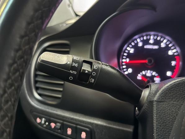 Kia Rio IV с пробегом 2018 года, цена 1 390 000 рублей, 112160 км, седан, Автокод Объявления
