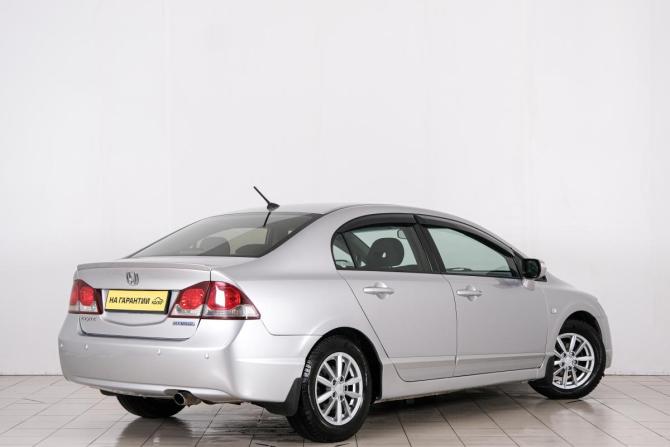 Honda Civic VIII с пробегом 2009 года, цена 749 000 рублей, 313000 км, седан, Автокод Объявления