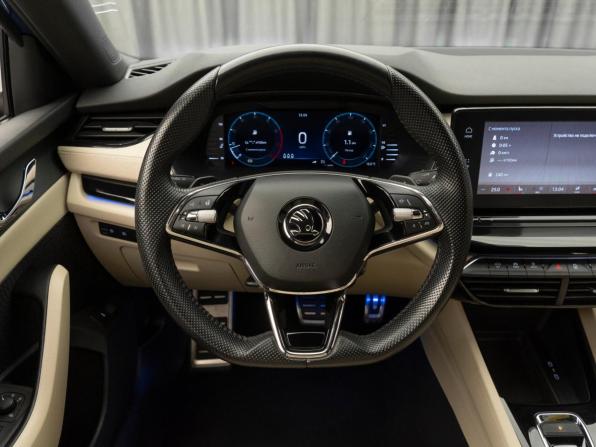 Skoda Octavia IV (A8) с пробегом 2021 года, цена 2 770 000 рублей, 76931 км, лифтбек, Автокод Объявления