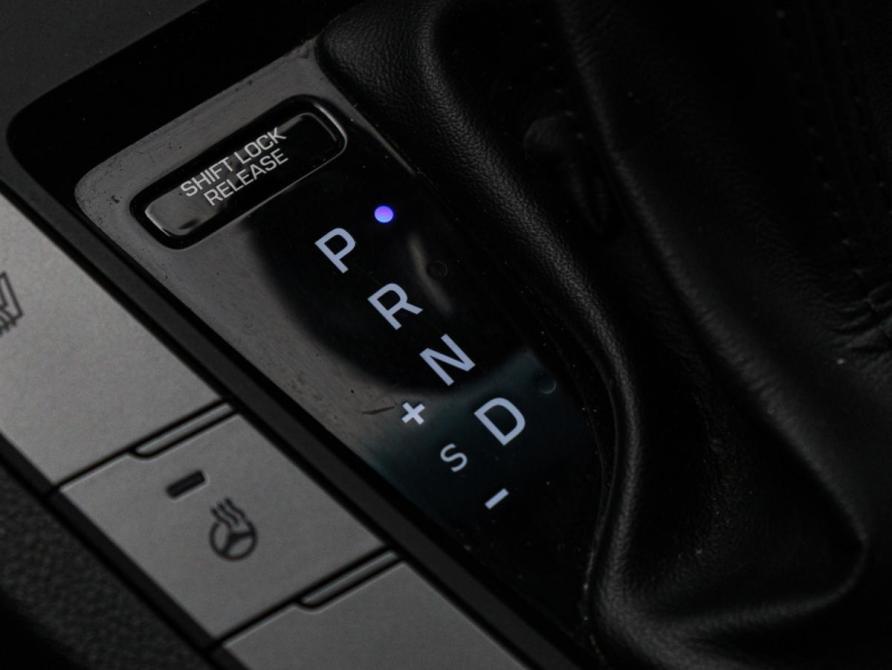 Hyundai Elantra VI (AD) Рестайлинг Москва  - изображение 15