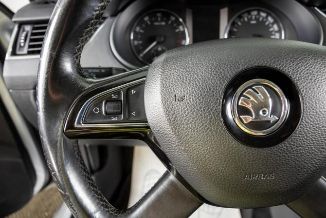Skoda Octavia III (A7) с пробегом 2013 года, цена 1 199 000 рублей, 258000 км, лифтбек, Автокод Объявления