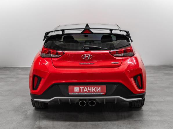 Hyundai Veloster II с пробегом 2019 года, цена 2 700 000 рублей, 117401 км, хэтчбек, Автокод Объявления