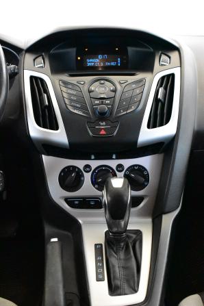 Ford Focus III с пробегом 2014 года, цена 800 000 рублей, 205791 км, универсал, Автокод Объявления