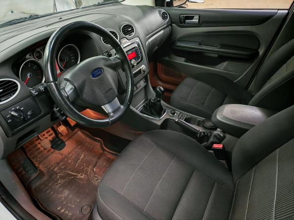Ford Focus II Рестайлинг с пробегом 2010 года, цена 513 000 рублей, 230000 км, хэтчбек, Автокод Объявления
