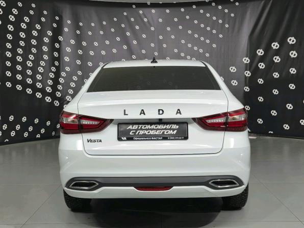 Lada (ВАЗ) Vesta I Рестайлинг (NG) с пробегом 2024 года, цена 1 060 000 рублей, 13776 км, седан, Автокод Объявления