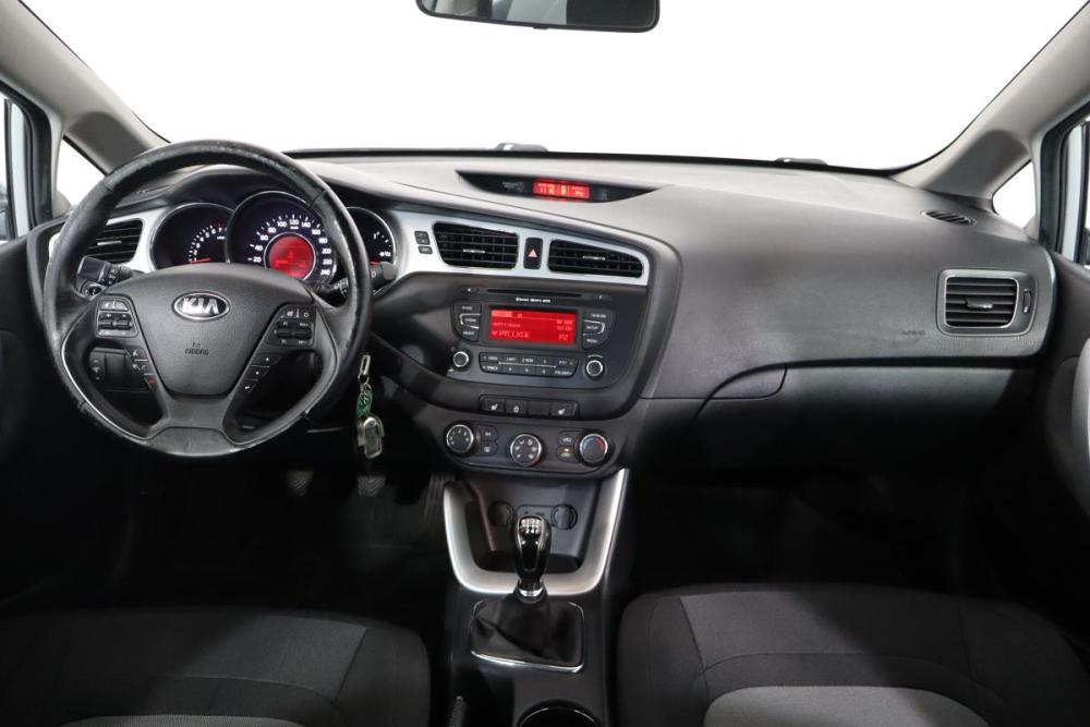 Kia Ceed II Санкт-Петербург  - изображение 9