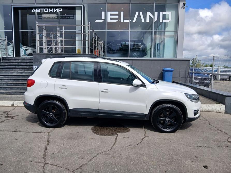 Volkswagen Tiguan I Рестайлинг Саратов  - изображение 4