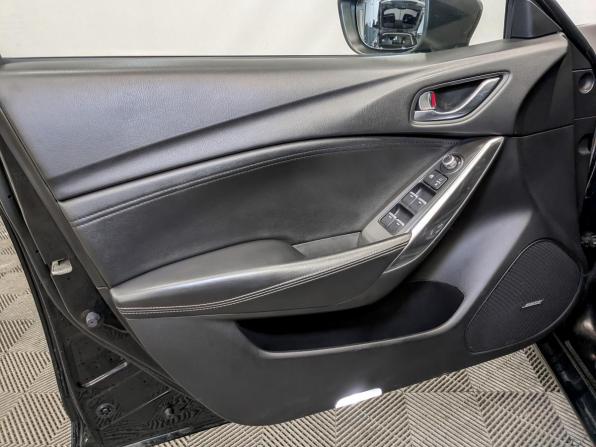 Mazda 6 III (GJ) Рестайлинг с пробегом 2017 года, цена 1 790 000 рублей, 193558 км, седан, Автокод Объявления