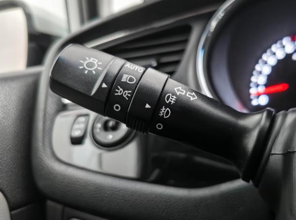 Kia Ceed II Рестайлинг с пробегом 2018 года, цена 1 144 000 рублей, 195574 км, универсал, Автокод Объявления