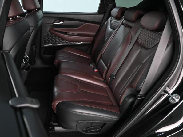 Hyundai Santa Fe IV с пробегом 2019 года, цена 2 749 000 рублей, 225478 км, внедорожник, Автокод Объявления