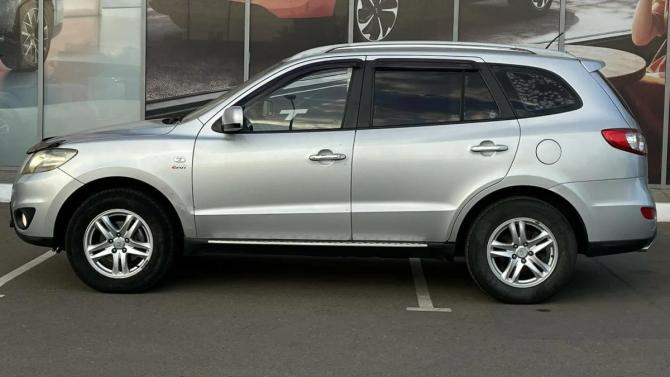 Hyundai Santa Fe II Рестайлинг с пробегом 2011 года, цена 1 345 000 рублей, 244179 км, внедорожник, Автокод Объявления
