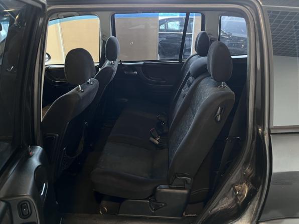 Opel Zafira A с пробегом 2000 года, цена 200 000 рублей, 301186 км, компактвэн, Автокод Объявления