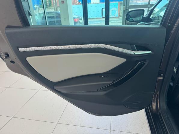 Lada (ВАЗ) Vesta I с пробегом 2018 года, цена 1 049 000 рублей, 122512 км, универсал, Автокод Объявления