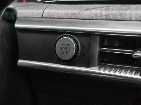 Kia K5 III с пробегом 2021 года, цена 2 335 000 рублей, 79606 км, седан, Автокод Объявления