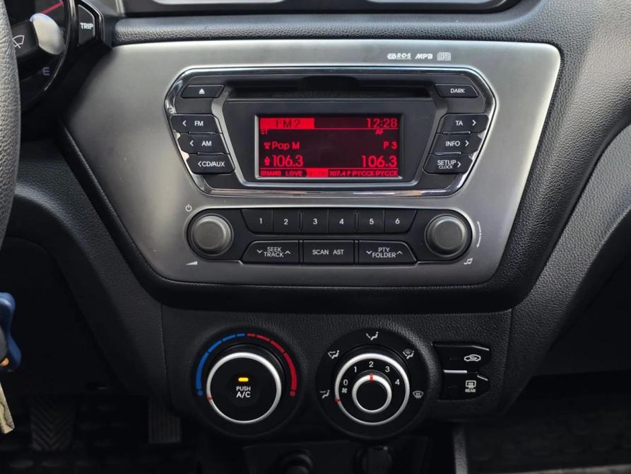 Kia Rio III Санкт-Петербург  - изображение 16
