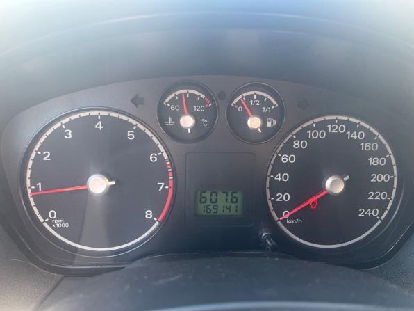 Ford Focus II с пробегом 2005 года, цена 299 000 рублей, 169141 км, седан, Автокод Объявления