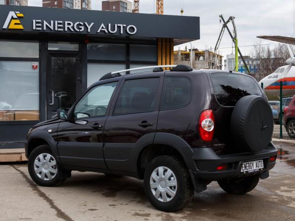 Chevrolet Niva I Рестайлинг с пробегом 2018 года, цена 673 000 рублей, 162378 км, внедорожник, Автокод Объявления