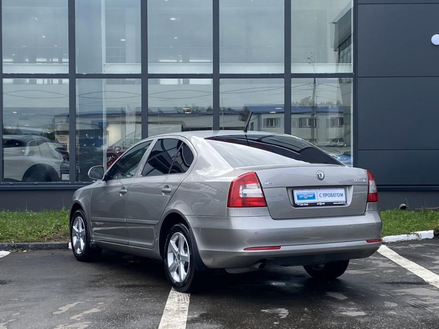 Skoda Octavia II (A5) Рестайлинг Москва  - изображение 7