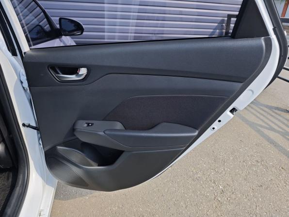 Hyundai Solaris II Рестайлинг с пробегом 2021 года, цена 1 600 000 рублей, 86873 км, седан, Автокод Объявления