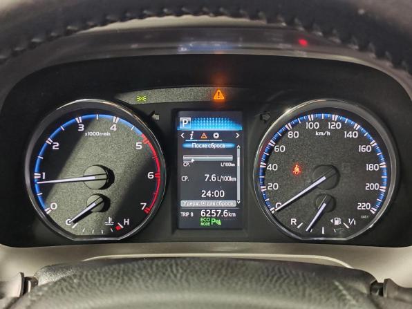 Toyota RAV4 IV (XA40) Рестайлинг с пробегом 2018 года, цена 2 125 000 рублей, 205780 км, внедорожник, Автокод Объявления