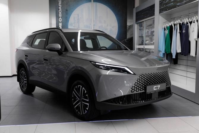 Новый Omoda C7 2026 года, цена 3 299 000 рублей, внедорожник, Автокод Объявления