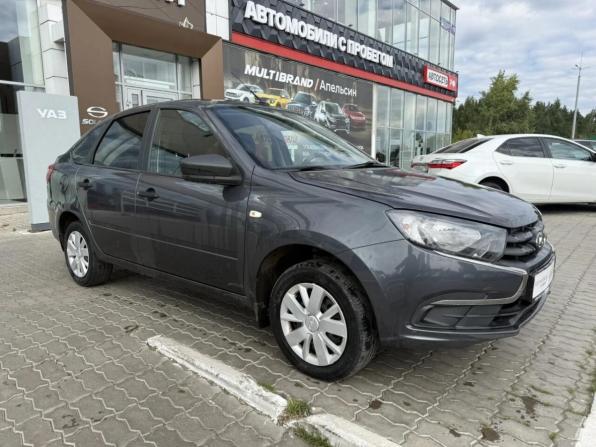 Lada (ВАЗ) Granta I Рестайлинг с пробегом 2018 года, цена 645 000 рублей, 46390 км, хэтчбек, Автокод Объявления