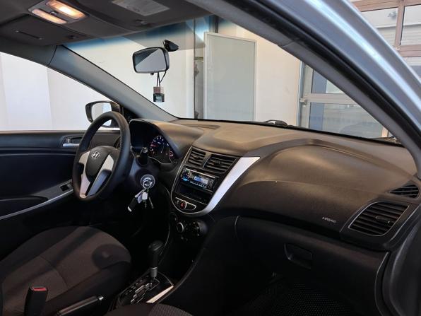 Hyundai Solaris I с пробегом 2012 года, цена 675 000 рублей, 168172 км, седан, Автокод Объявления