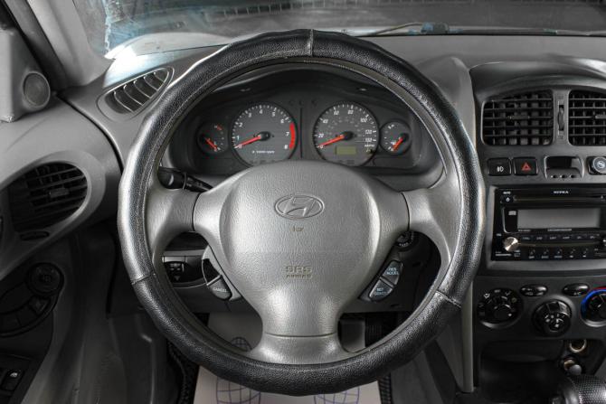 Hyundai Santa Fe I с пробегом 2004 года, цена 599 000 рублей, 199122 км, внедорожник, Автокод Объявления