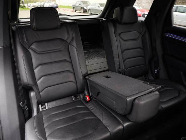 Volkswagen Touareg III с пробегом 2020 года, цена 4 499 000 рублей, 193881 км, внедорожник, Автокод Объявления