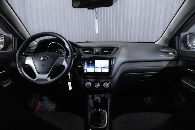Kia Rio III Рестайлинг с пробегом 2016 года, цена 990 000 рублей, 173886 км, седан, Автокод Объявления