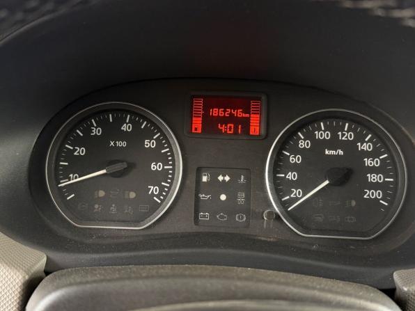 Renault Logan I Рестайлинг с пробегом 2011 года, цена 590 000 рублей, 186240 км, седан, Автокод Объявления