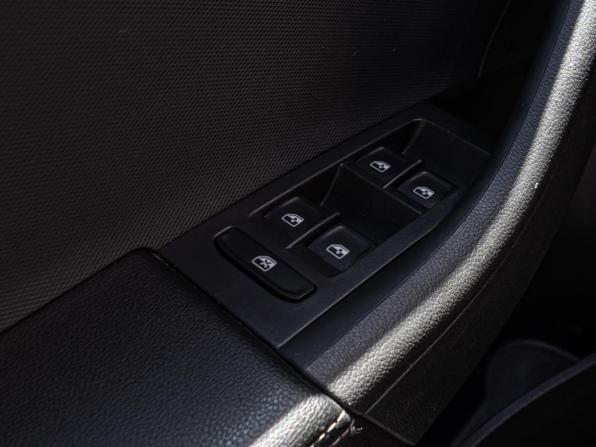 Volkswagen Polo VI с пробегом 2021 года, цена 1 840 000 рублей, 71144 км, лифтбек, Автокод Объявления