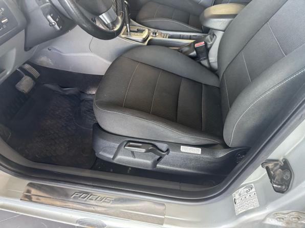 Ford Focus II Рестайлинг с пробегом 2010 года, цена 395 000 рублей, 234000 км, седан, Автокод Объявления
