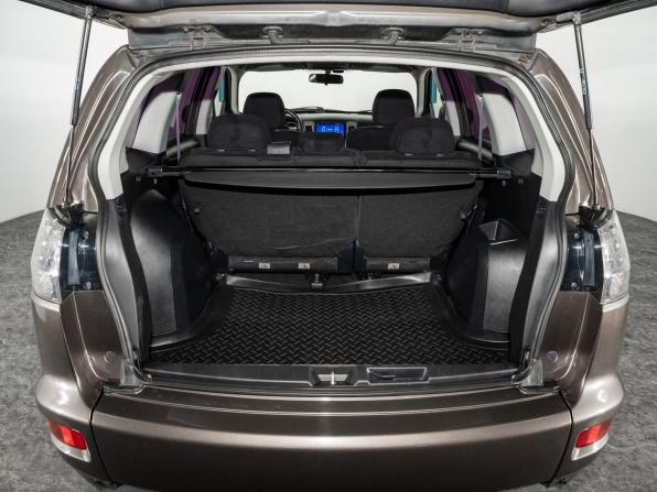 Mitsubishi Outlander II Рестайлинг с пробегом 2011 года, цена 1 320 500 рублей, 202552 км, внедорожник, Автокод Объявления