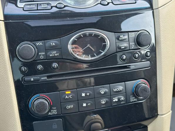 Infiniti FX II (S51) Рестайлинг с пробегом 2012 года, цена 1 595 000 рублей, 222862 км, внедорожник, Автокод Объявления