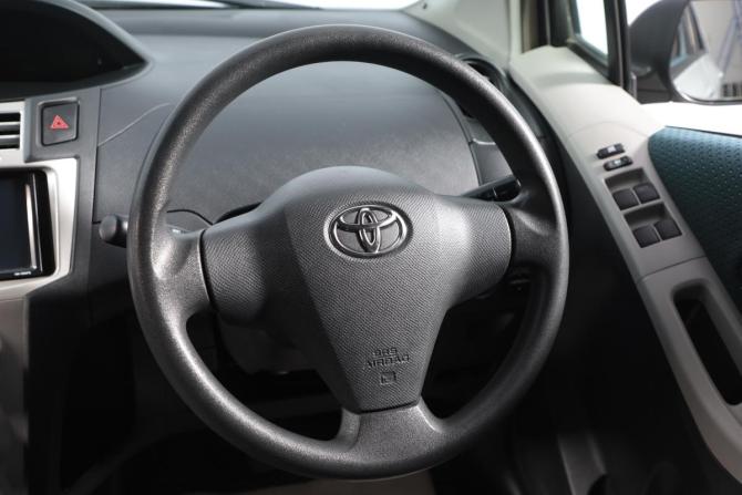 Toyota Vitz II (XP90) с пробегом 2005 года, цена 659 000 рублей, 239000 км, хэтчбек, Автокод Объявления
