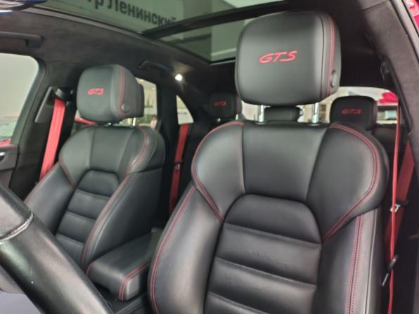 Porsche Macan I Рестайлинг с пробегом 2020 года, цена 7 080 000 рублей, 26567 км, внедорожник, Автокод Объявления