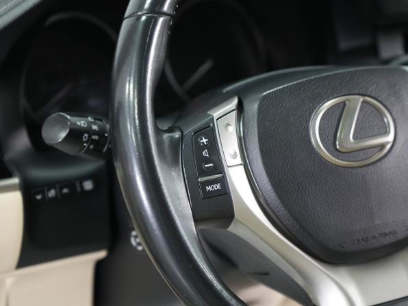 Lexus ES VI с пробегом 2012 года, цена 2 230 000 рублей, 180843 км, седан, Автокод Объявления