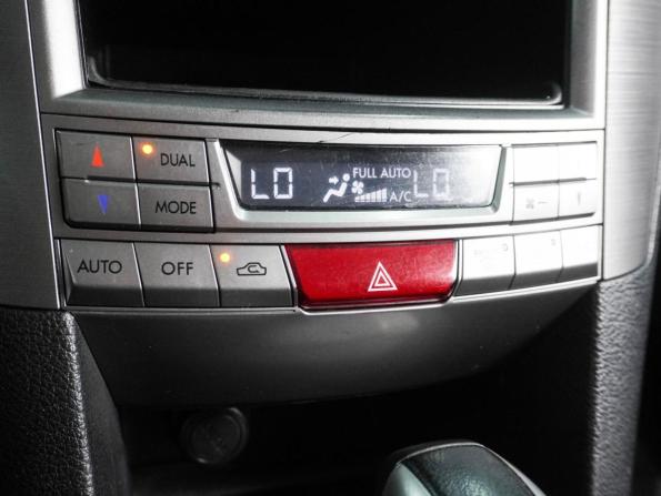 Subaru Legacy V с пробегом 2011 года, цена 999 000 рублей, 240641 км, седан, Автокод Объявления